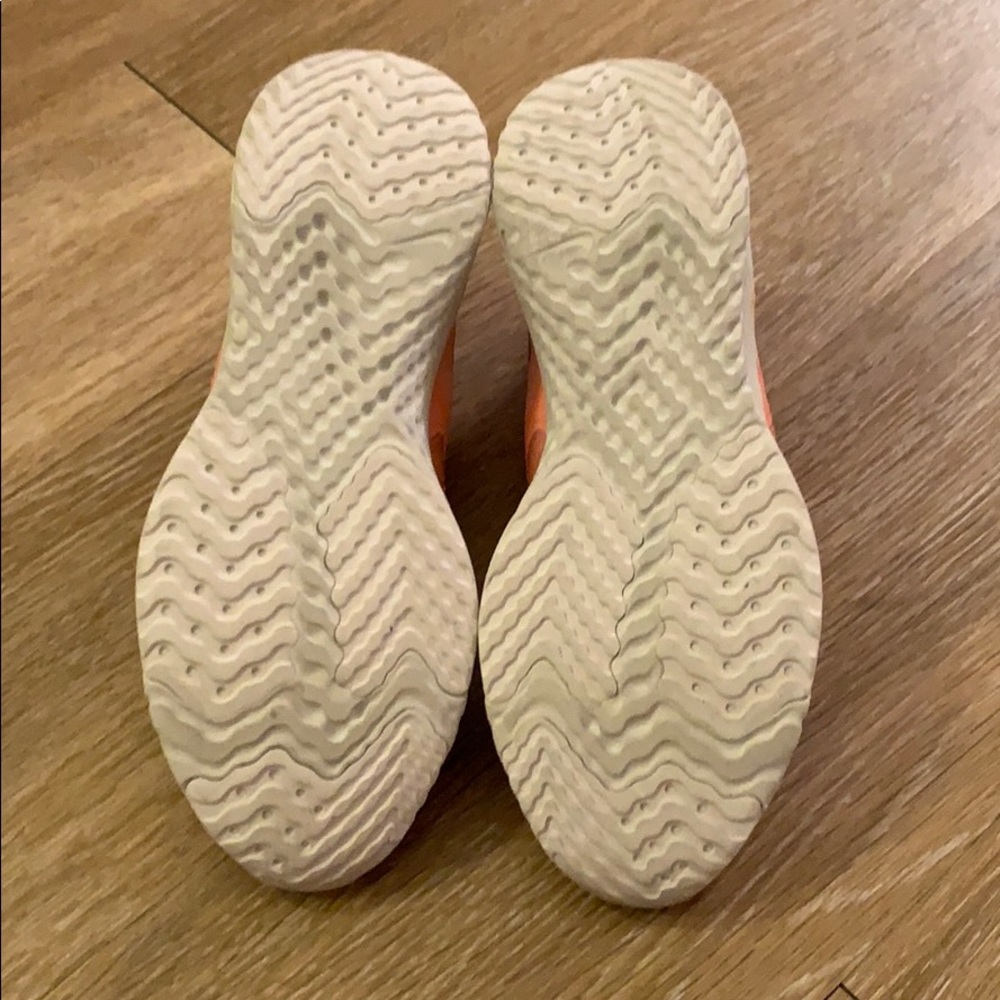 Nike Odyssey React Flyknit 2 - Picture 4 of 6